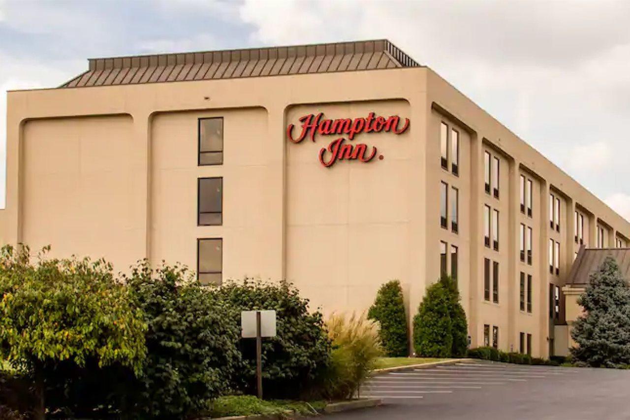 Hampton Inn Frankfort Exterior photo