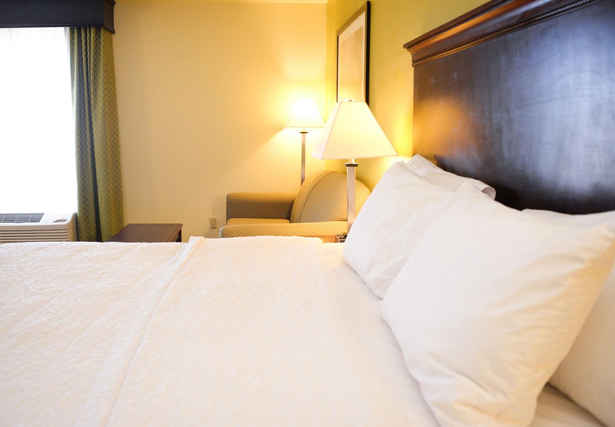 Hampton Inn Frankfort Exterior photo